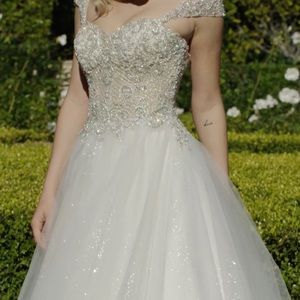 Casablanca Bridal 2374 Rosalie Wedding Dress